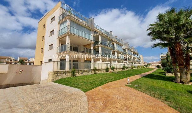 Apartment - Herverkoop -
            Orihuela Costa - JS-33916