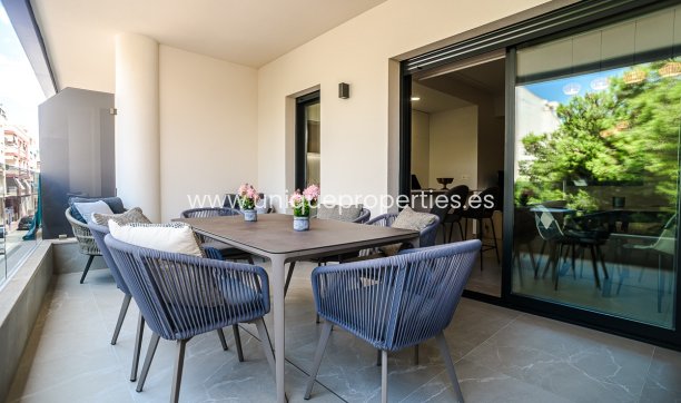 Apartment - Resale - Torrevieja - Playa del Cura