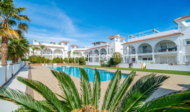 Apartment - Reventa -
            CIUDAD QUESADA - JS-53905