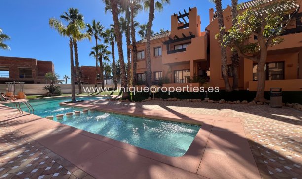 Apartment - Reventa -
            LOS ALCÁZARES - JS-70336