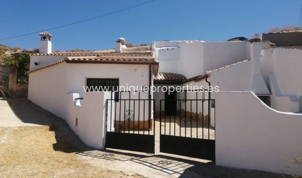 Cave House - Herverkoop - Huescar - Huescar