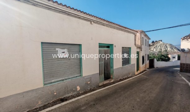 Commercial - Resale - Partaloa -
                Partaloa