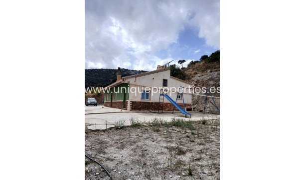 Cortijo - Revente - Sierro - Sierro