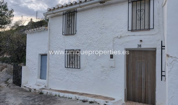 Country House - Resale - Huescar -
                Huescar