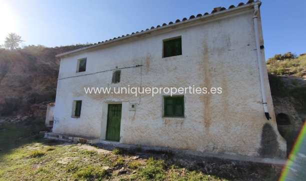 Country House - Resale - Huescar -
                Huescar