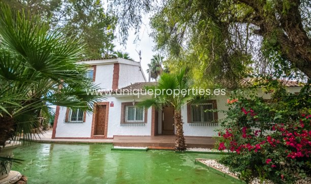 Country Property/Finca - Resale - Orihuela - Orihuela