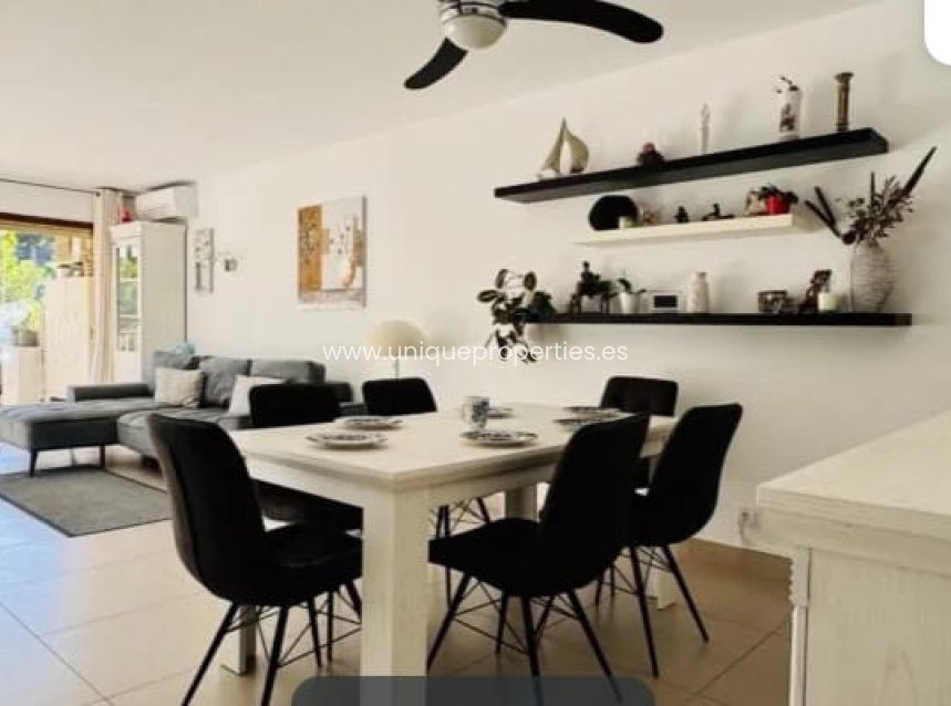 Herverkoop - Apartment -
Cala Vinyes - Calvià