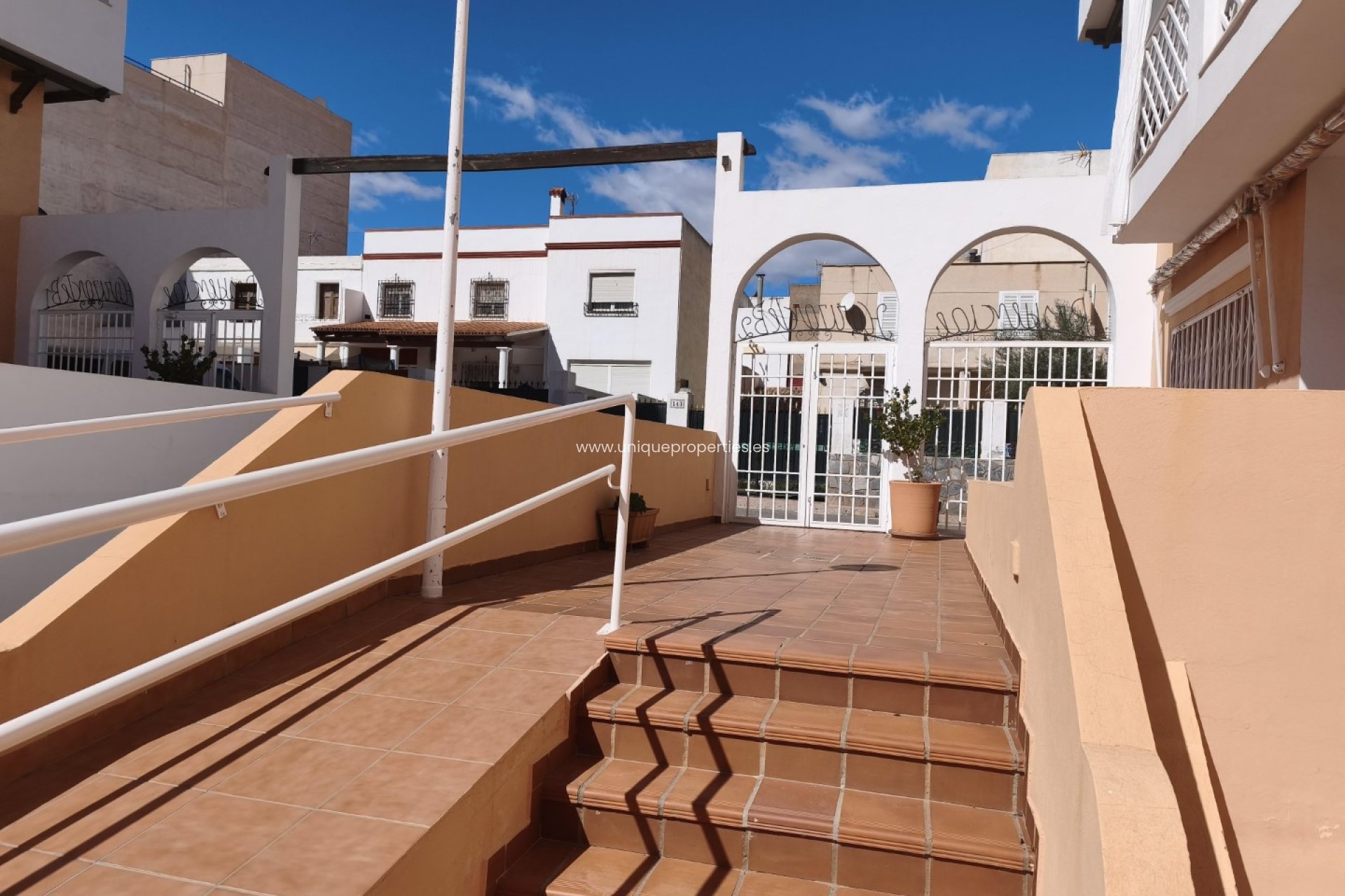 Herverkoop - Apartment -
Garrucha