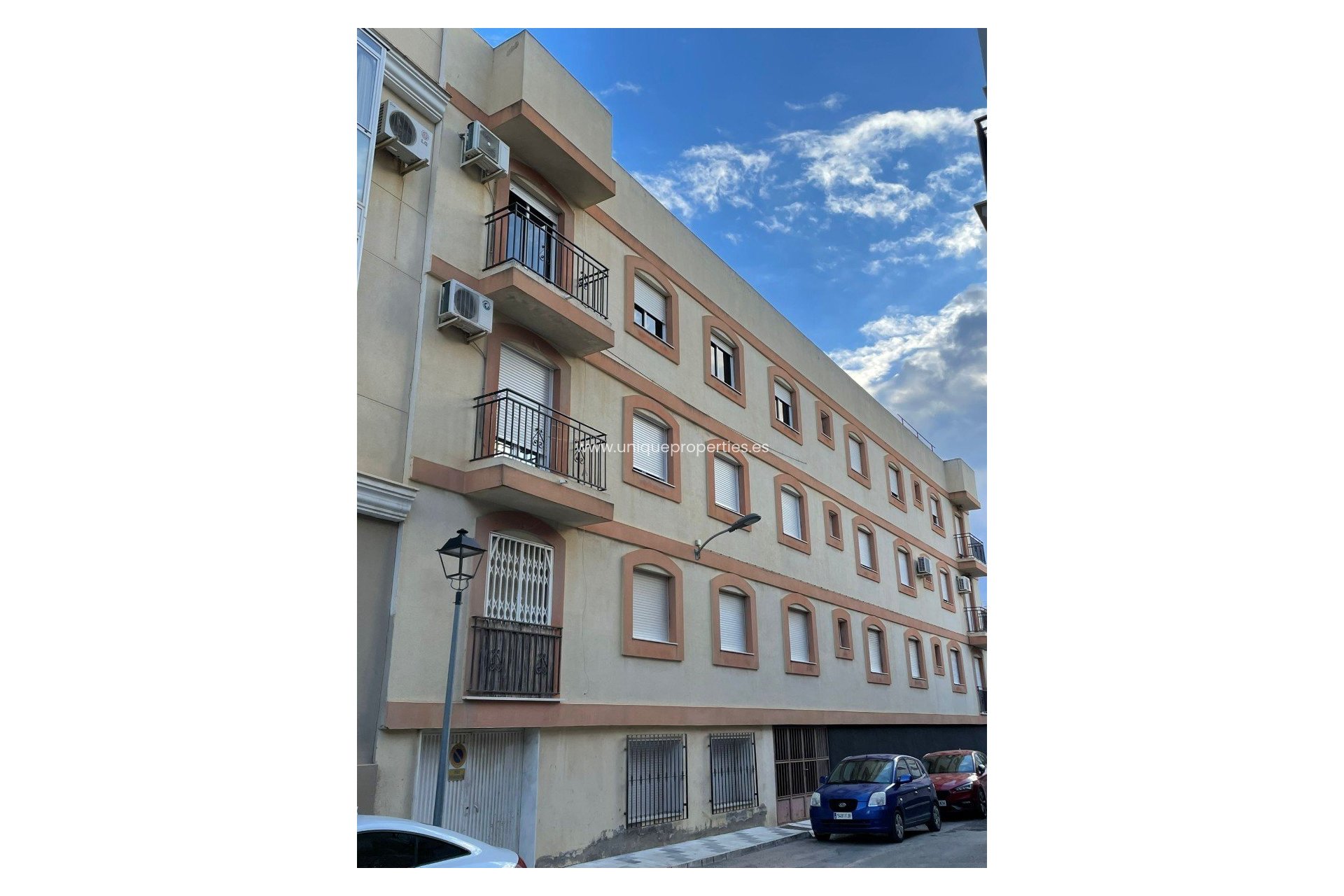 Herverkoop - Apartment -
Olula del Rio