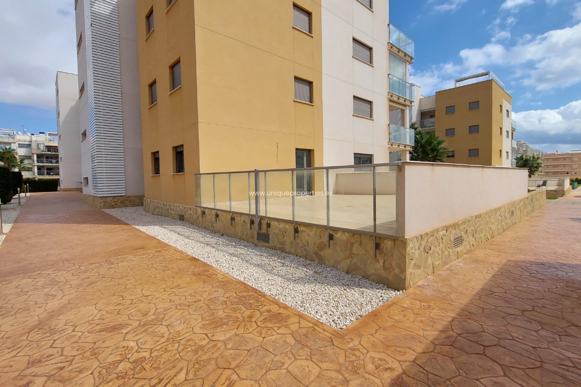 Herverkoop - Apartment -
Orihuela Costa - Villamartin