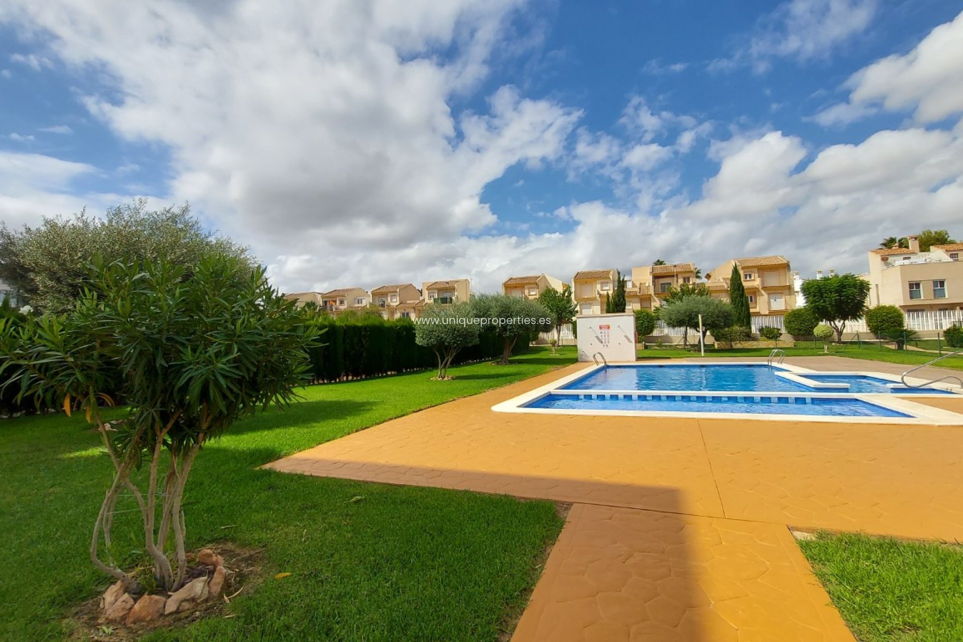 Herverkoop - Apartment -
Orihuela Costa - Villamartin