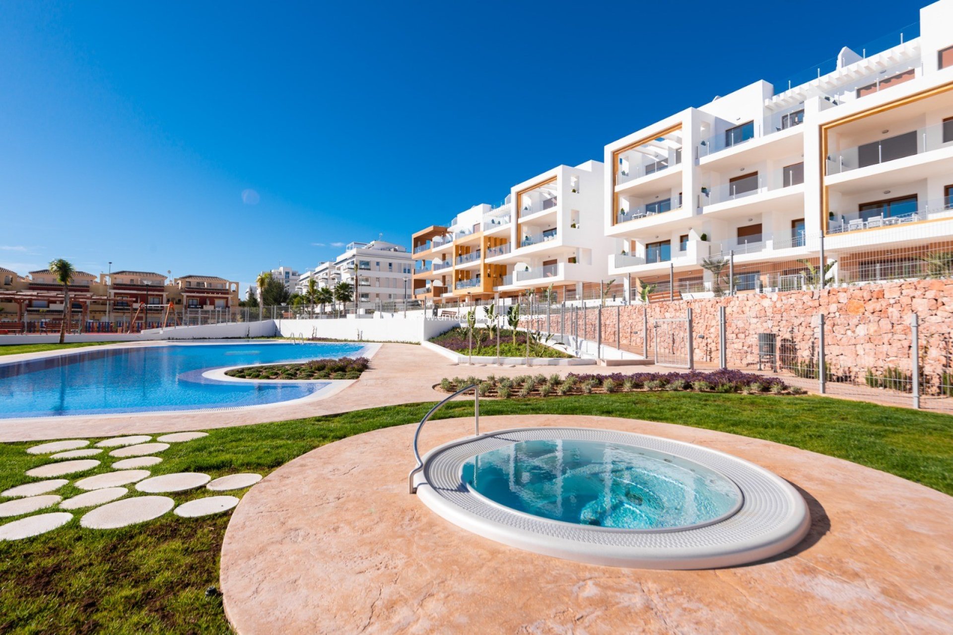 Herverkoop - Apartment -
Orihuela Costa