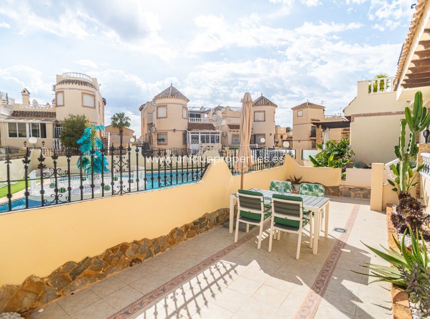 Herverkoop - Apartment -
Orihuela Costa