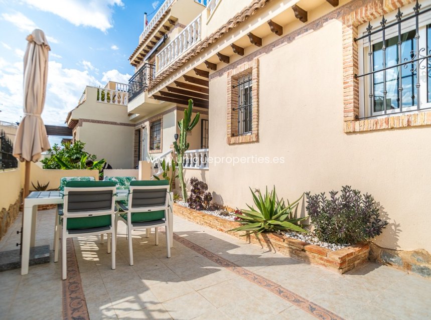 Herverkoop - Apartment -
Orihuela Costa