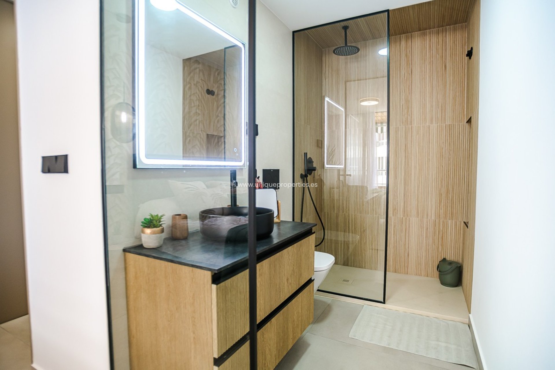 Herverkoop - Apartment -
Torrevieja - Acequion