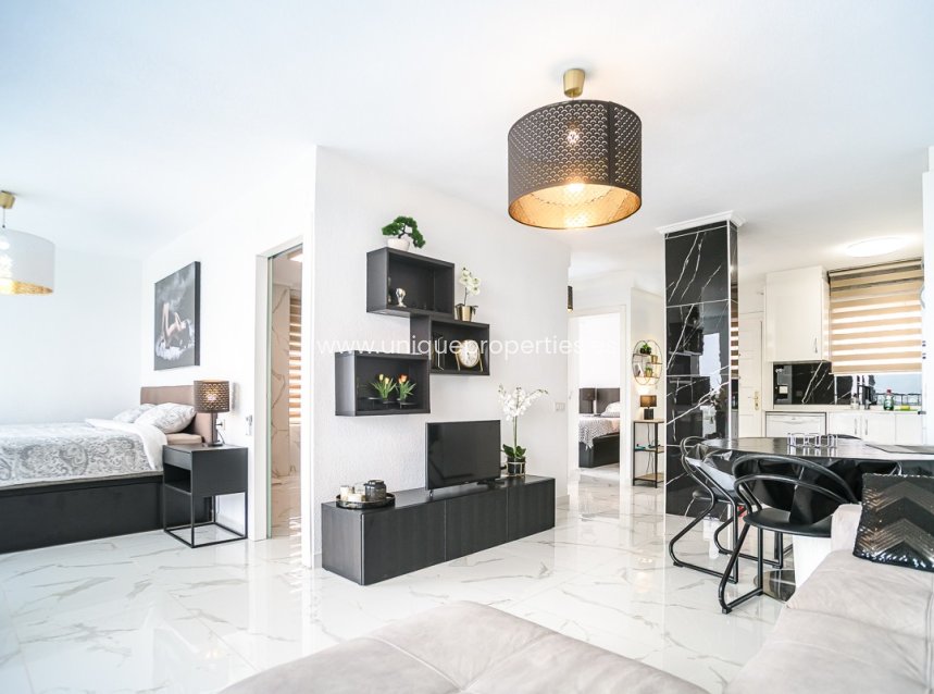 Herverkoop - Apartment -
Torrevieja - Punta Prima