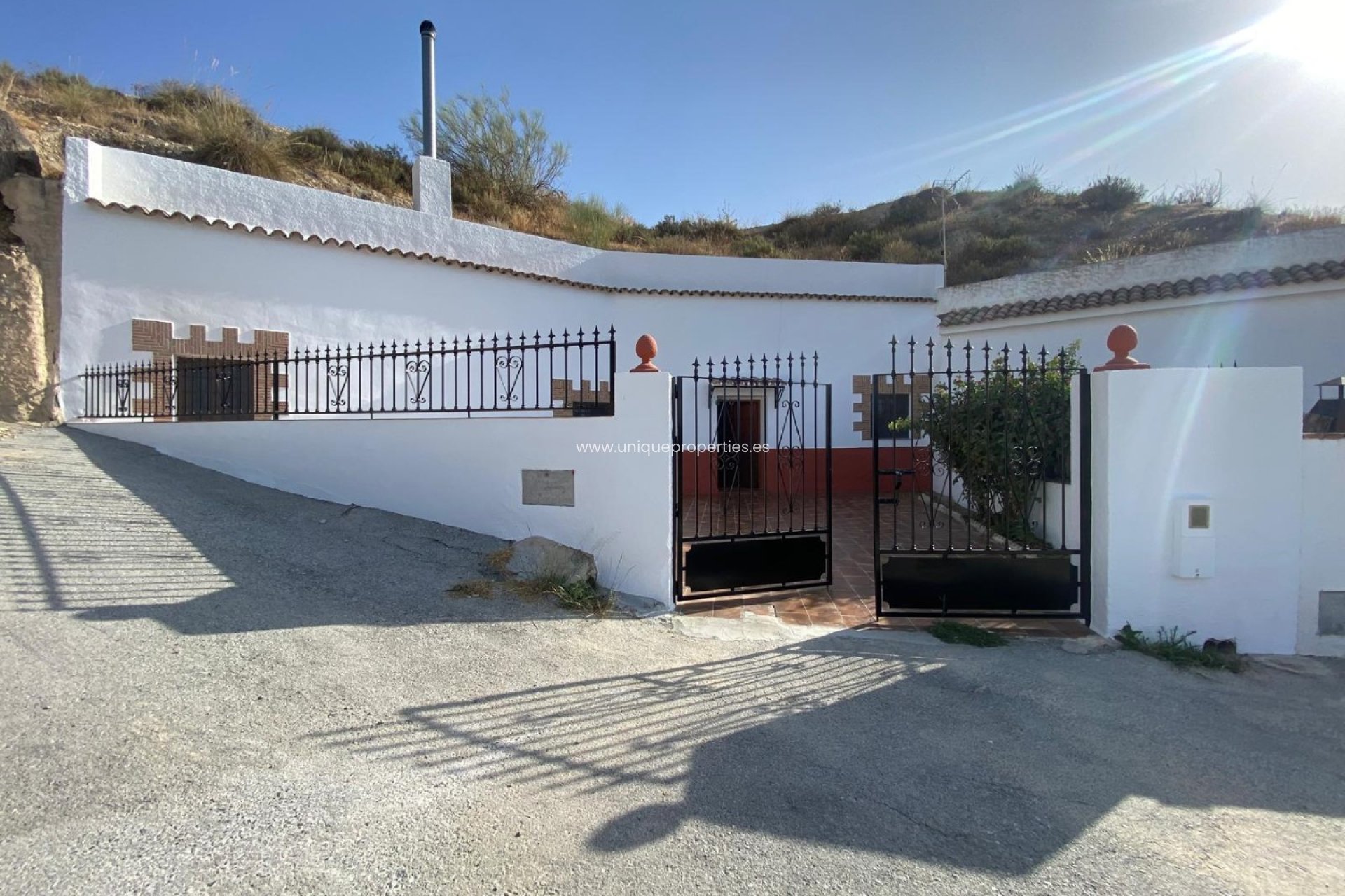 Herverkoop - Cave House -
Cortes de Baza