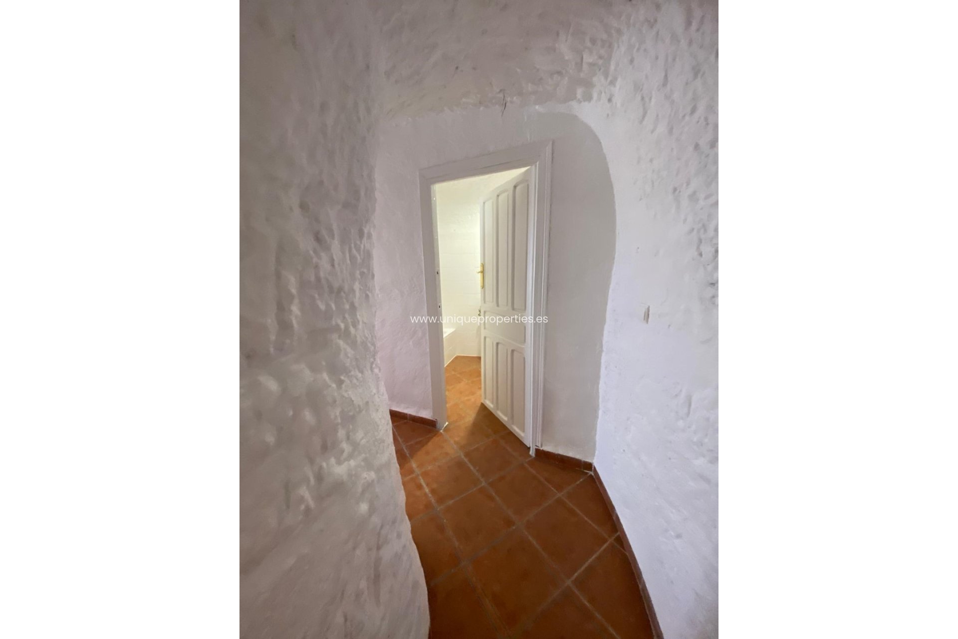 Herverkoop - Cave House -
Cortes de Baza