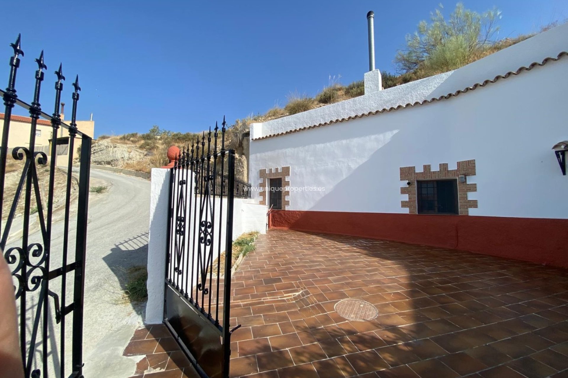 Herverkoop - Cave House -
Cortes de Baza