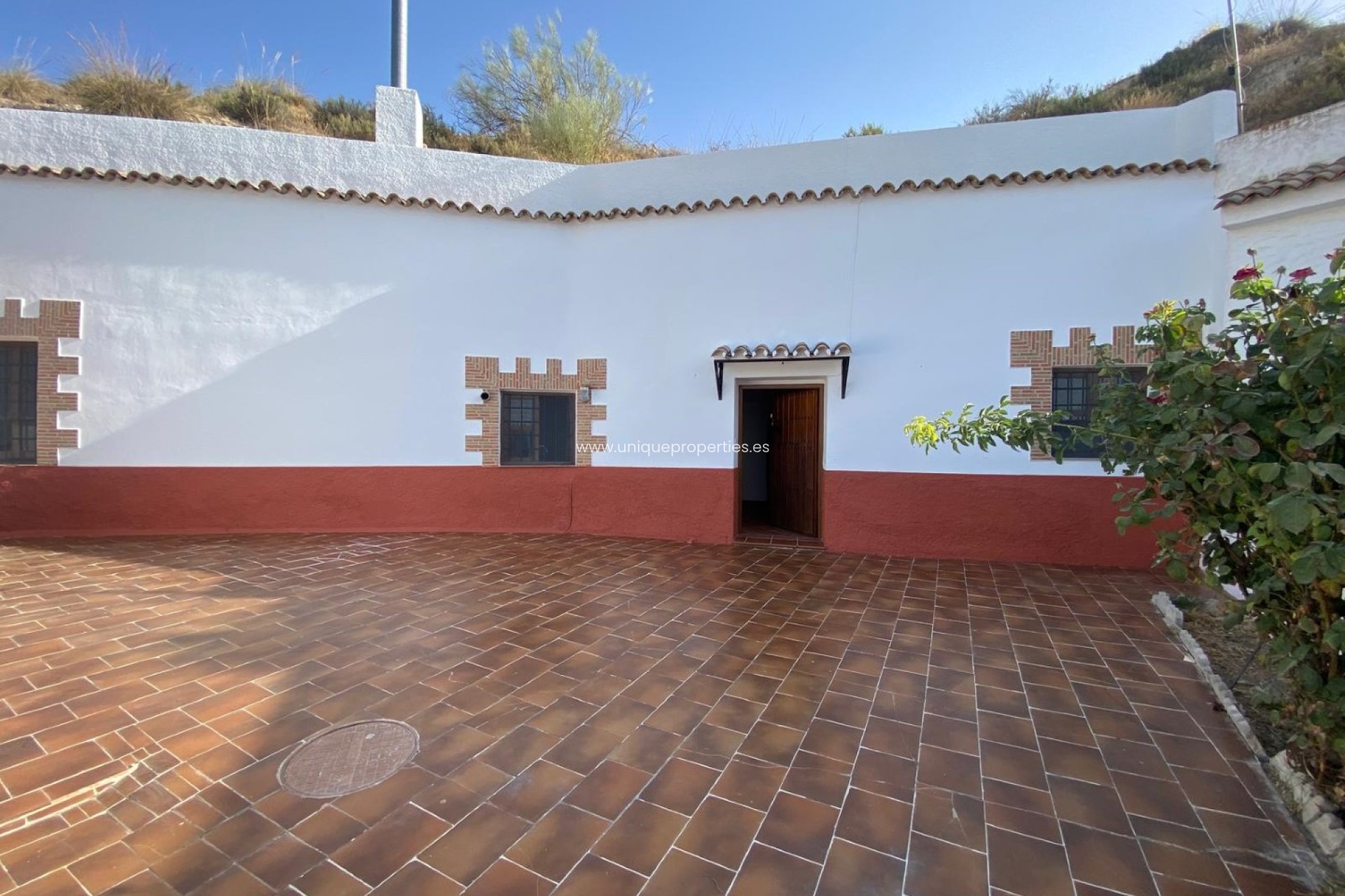 Herverkoop - Cave House -
Cortes de Baza