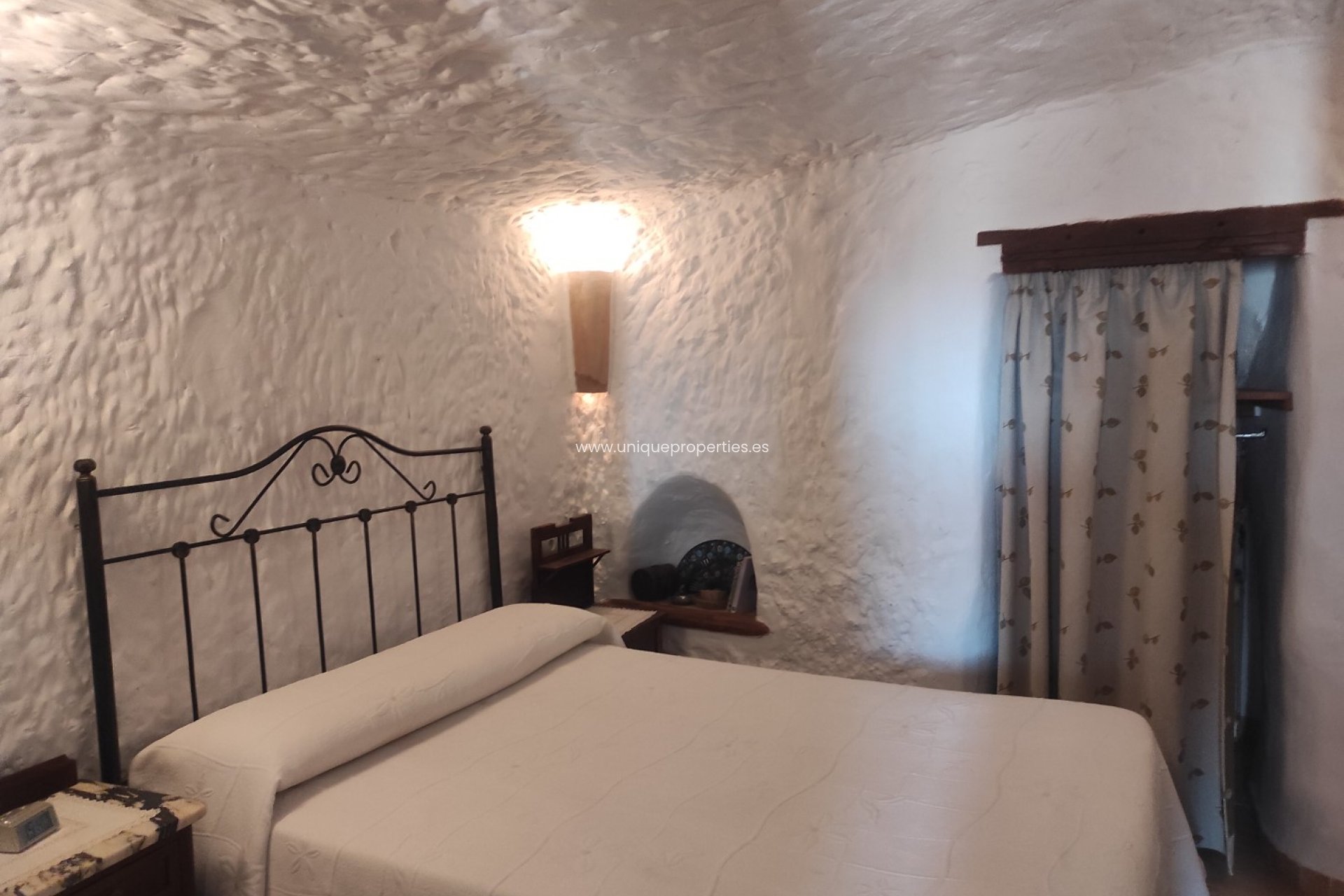 Herverkoop - Cave House -
Huescar