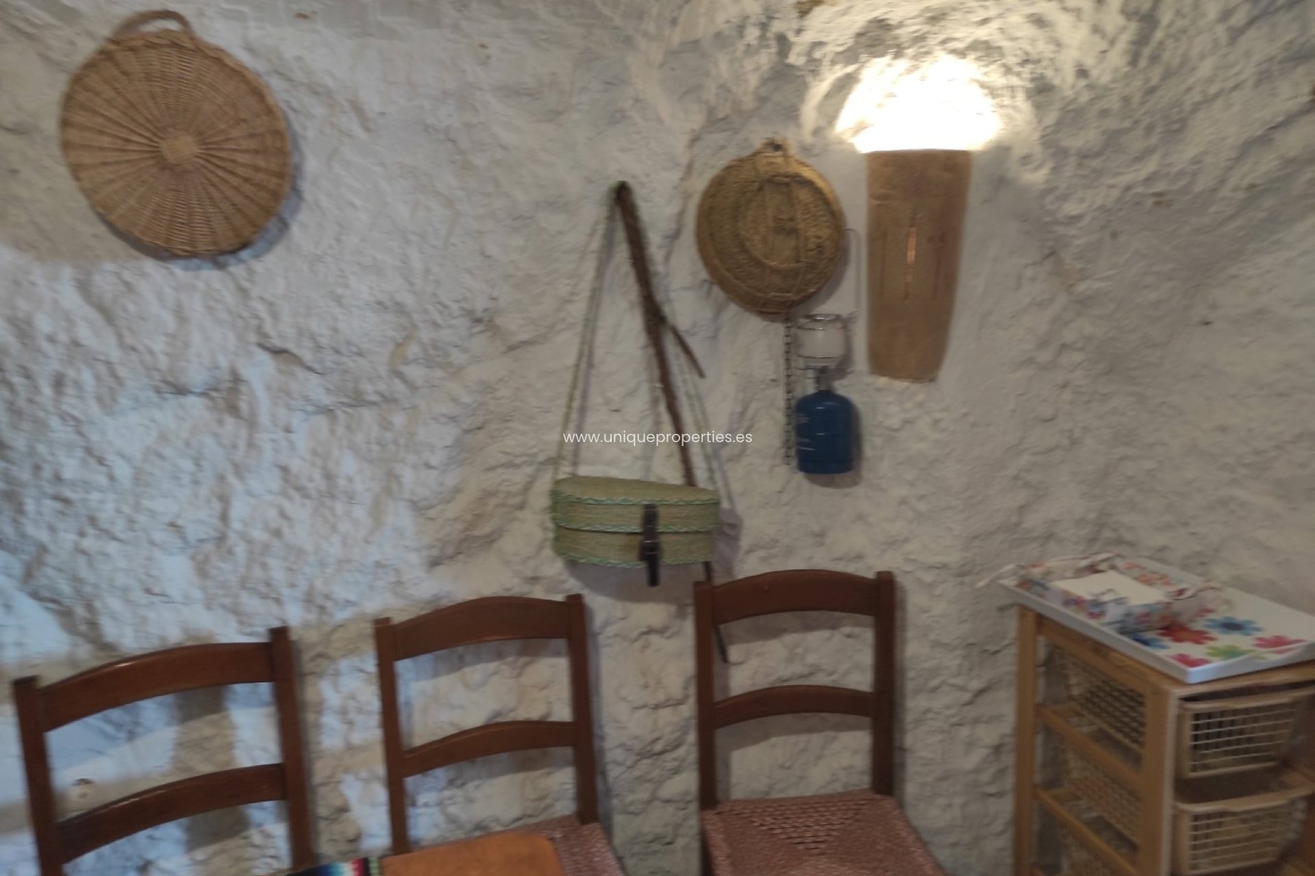 Herverkoop - Cave House -
Huescar