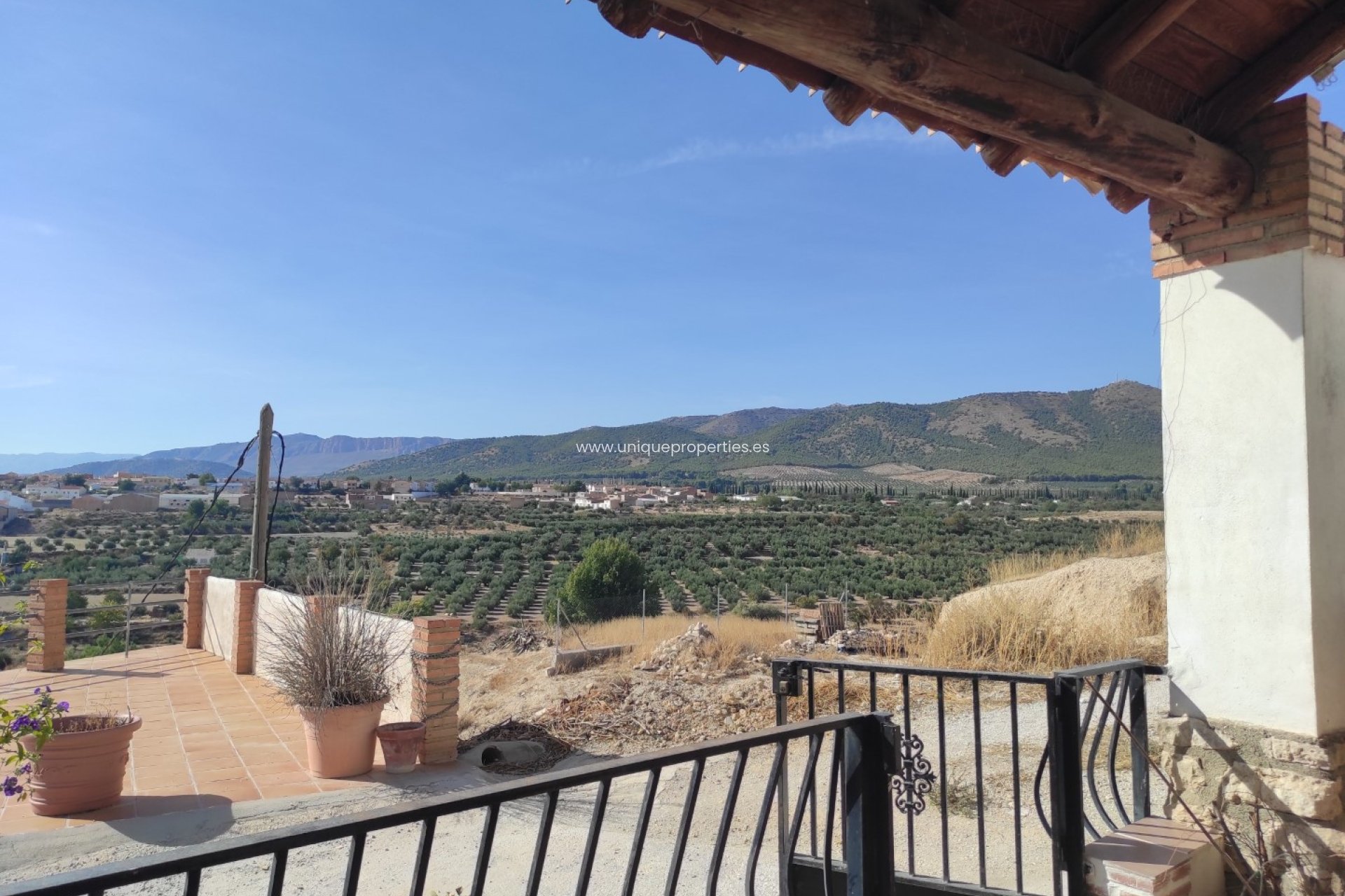 Herverkoop - Cave House -
Huescar