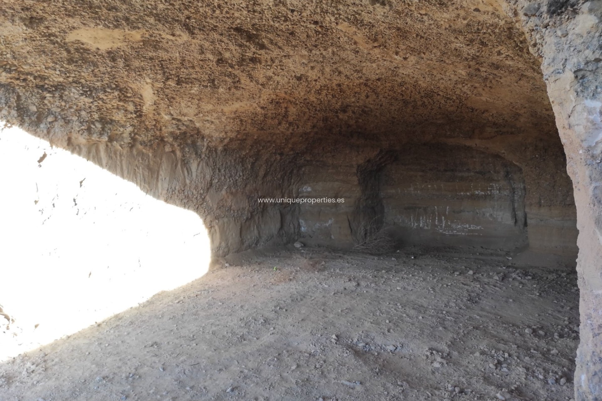 Herverkoop - Cave House -
Huescar