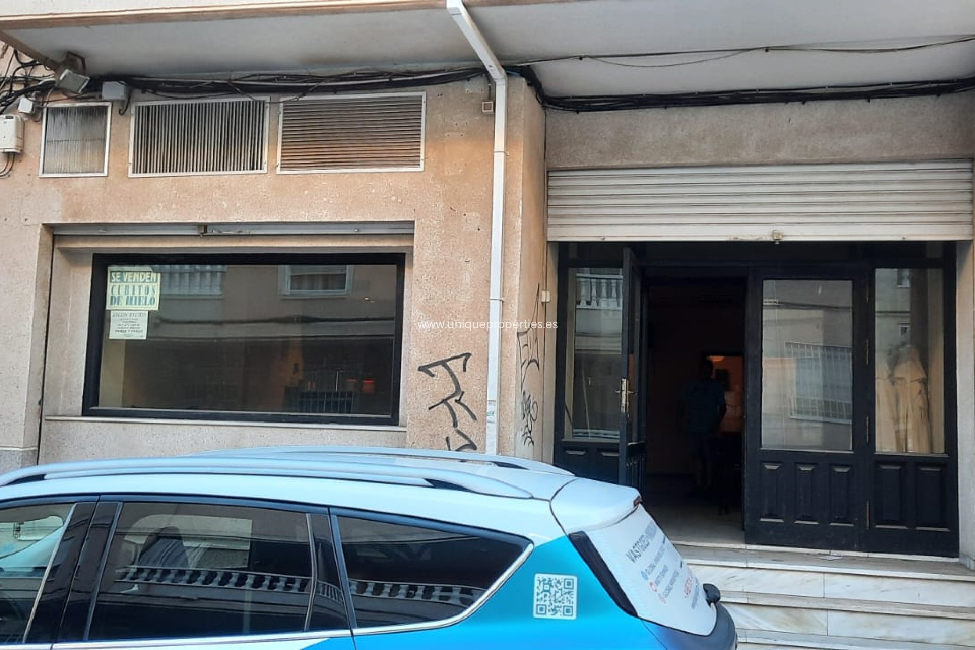 Herverkoop - Commercial Property -
Torrevieja - Playa del Cura