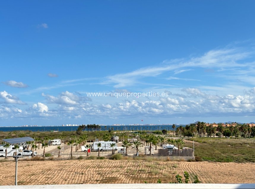 Herverkoop - duplex -
LOS ALCÁZARES - Los Narejos