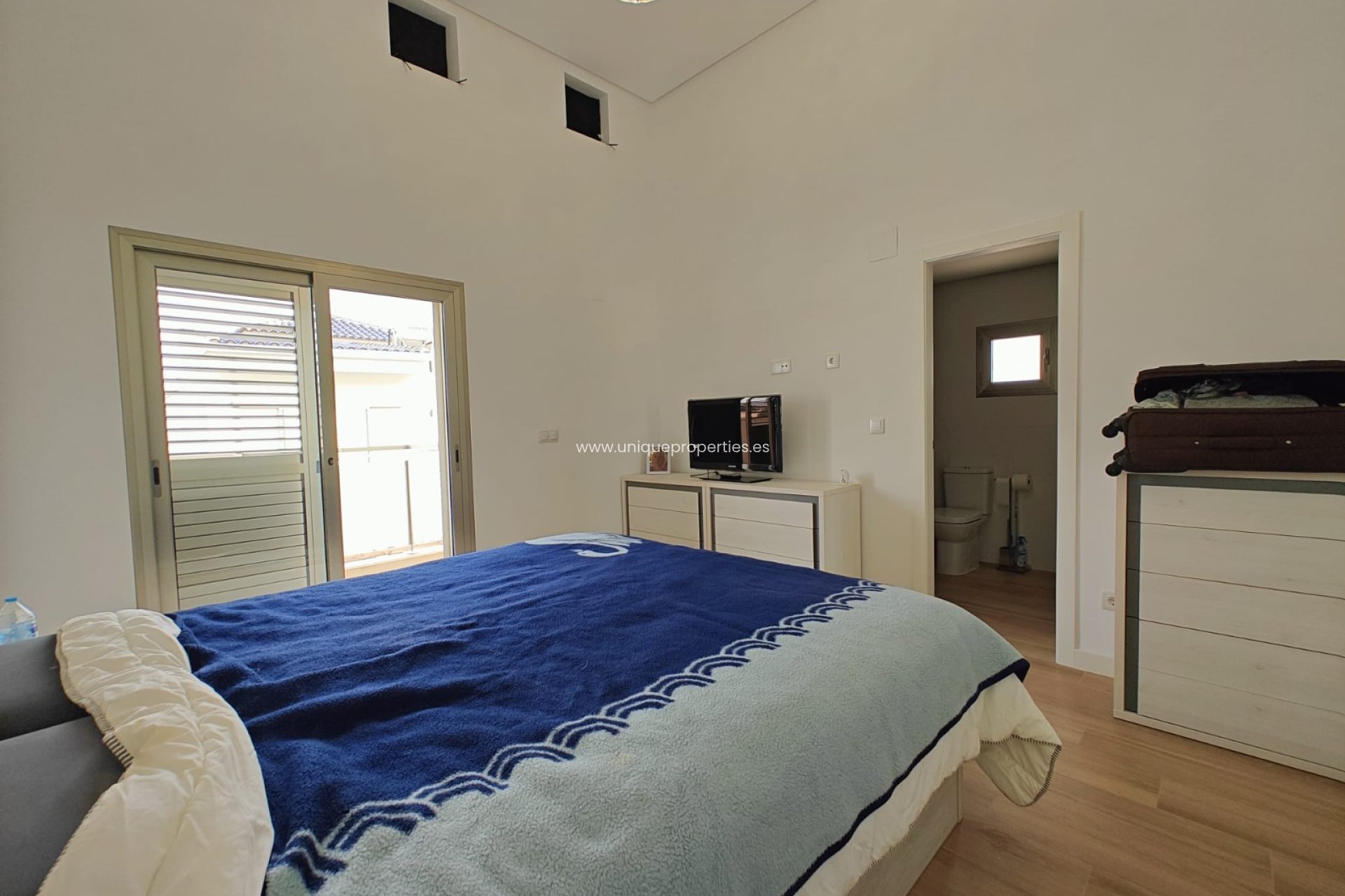 Herverkoop - House - Semi-Detached House -
Cox