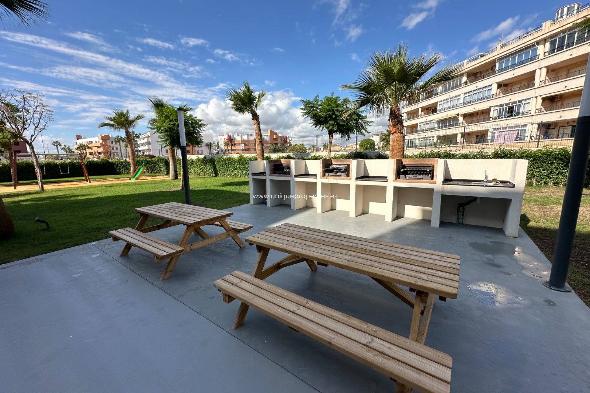 Herverkoop - Penthouse -
ORIHUELA COSTA - Playa Flamenca