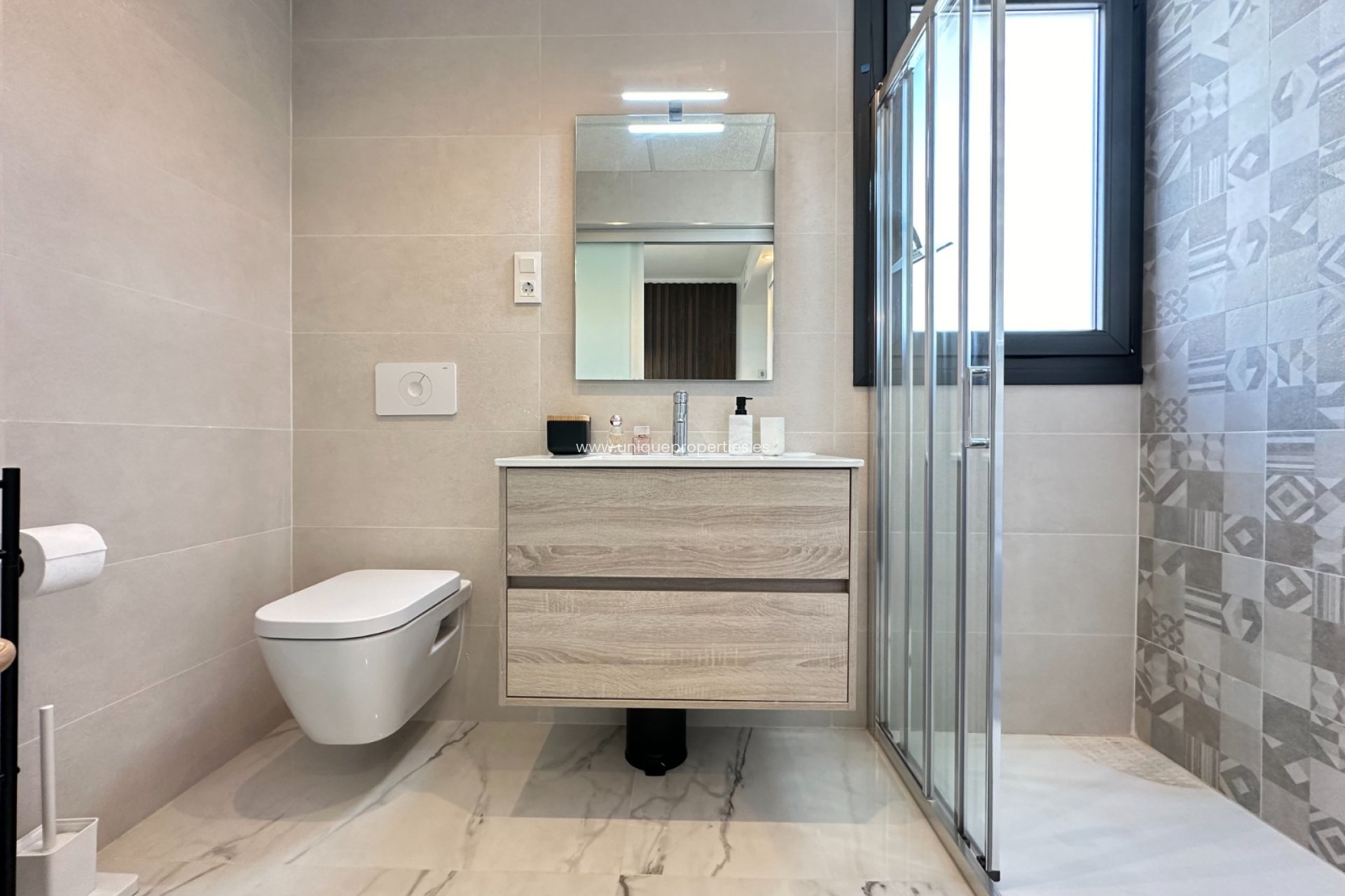 Herverkoop - Penthouse -
PLAYA FLAMENCA