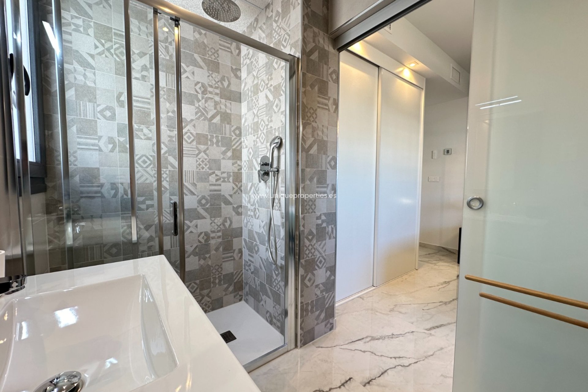 Herverkoop - Penthouse -
PLAYA FLAMENCA
