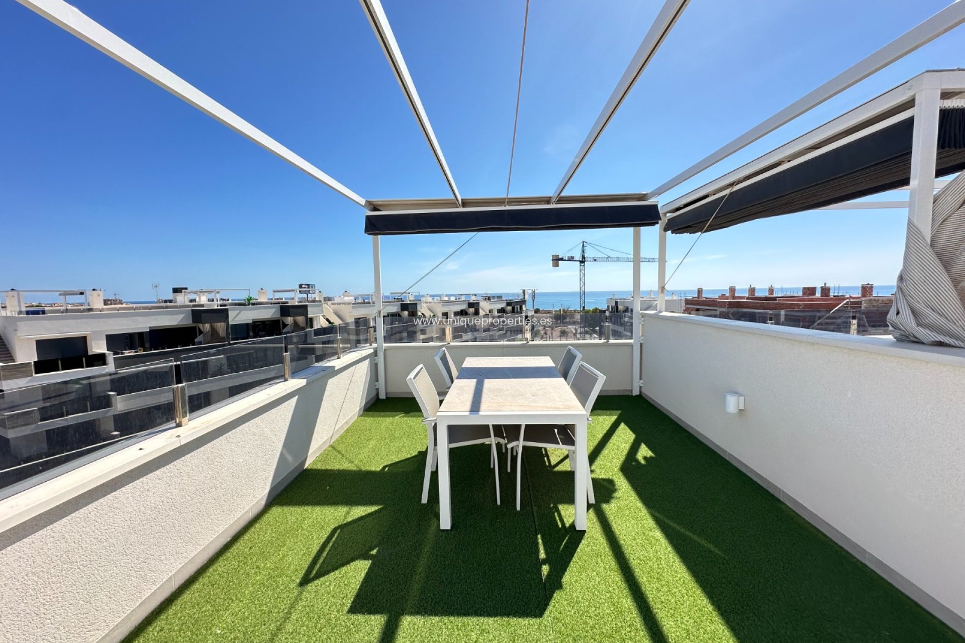 Herverkoop - Penthouse -
PLAYA FLAMENCA