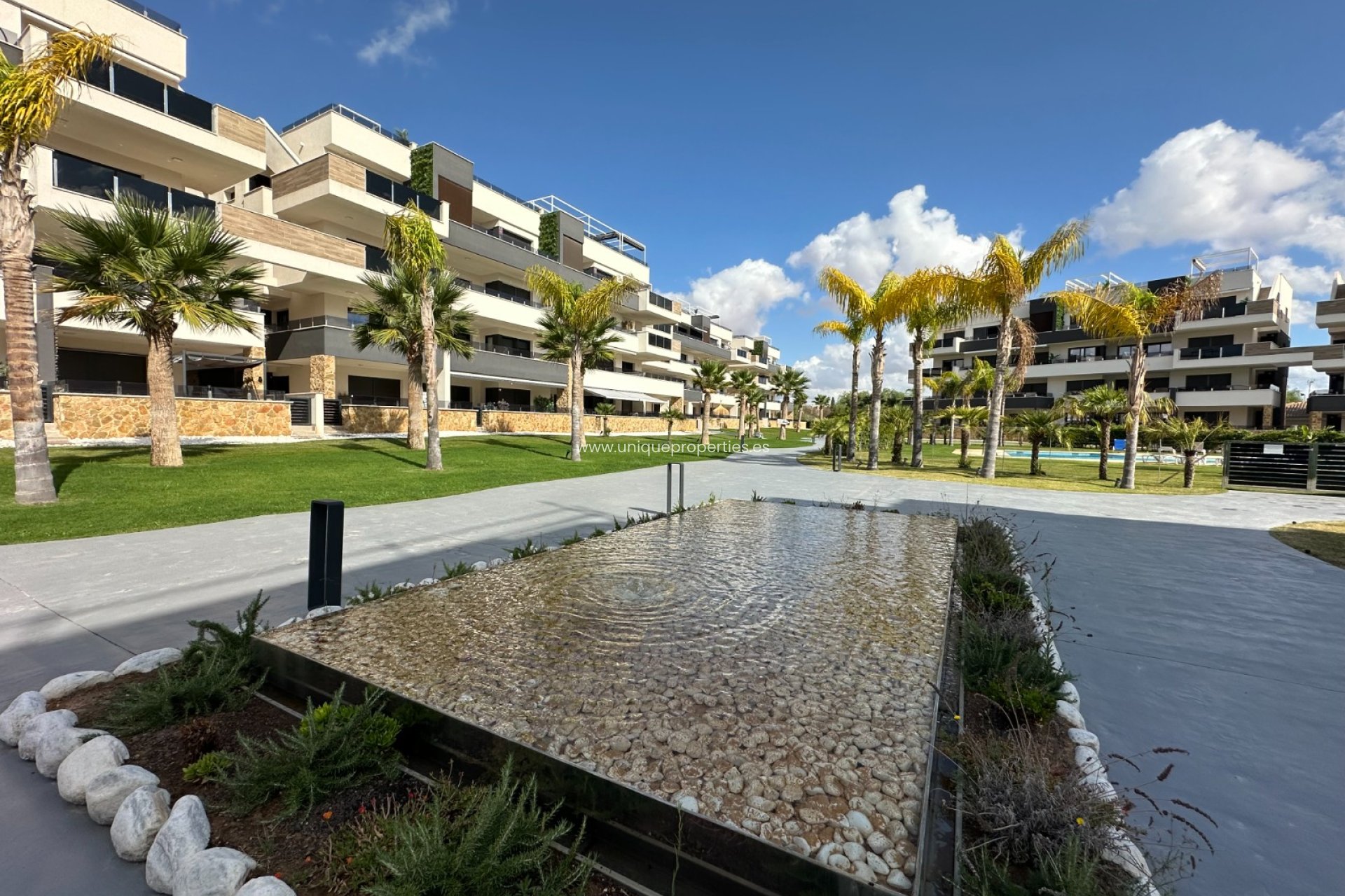 Herverkoop - Penthouse -
PLAYA FLAMENCA