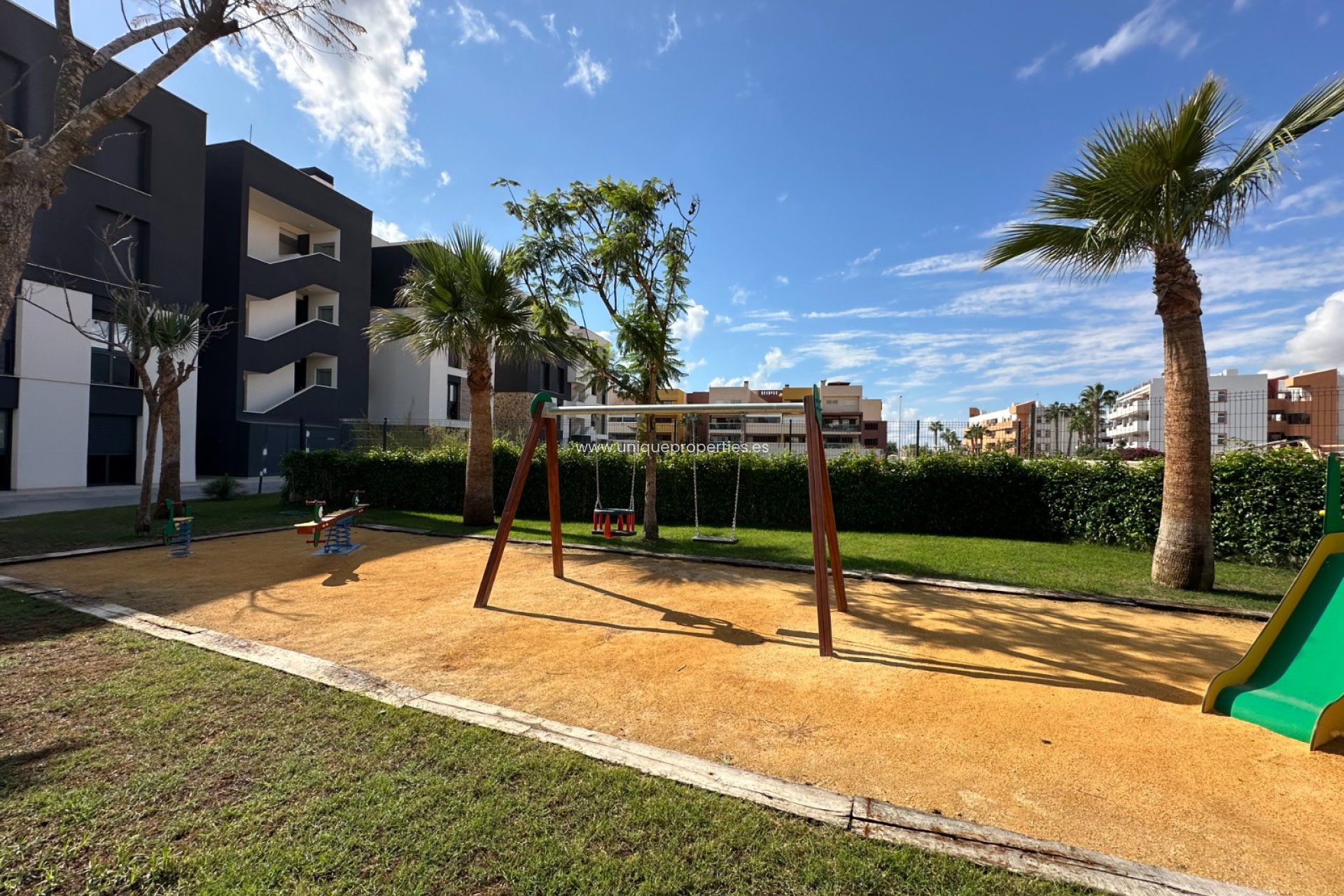 Herverkoop - Penthouse -
PLAYA FLAMENCA