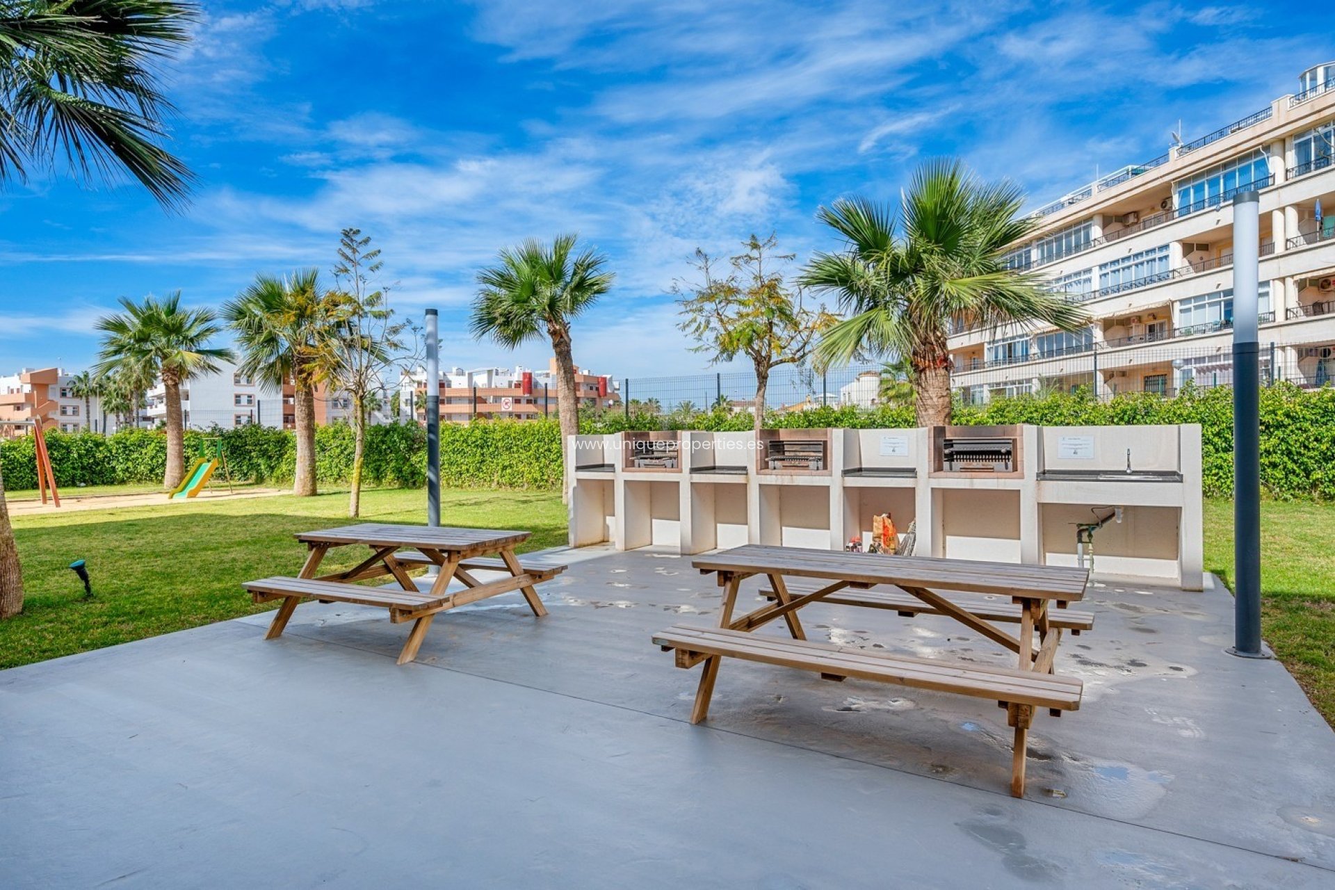 Herverkoop - Penthouse -
PLAYA FLAMENCA