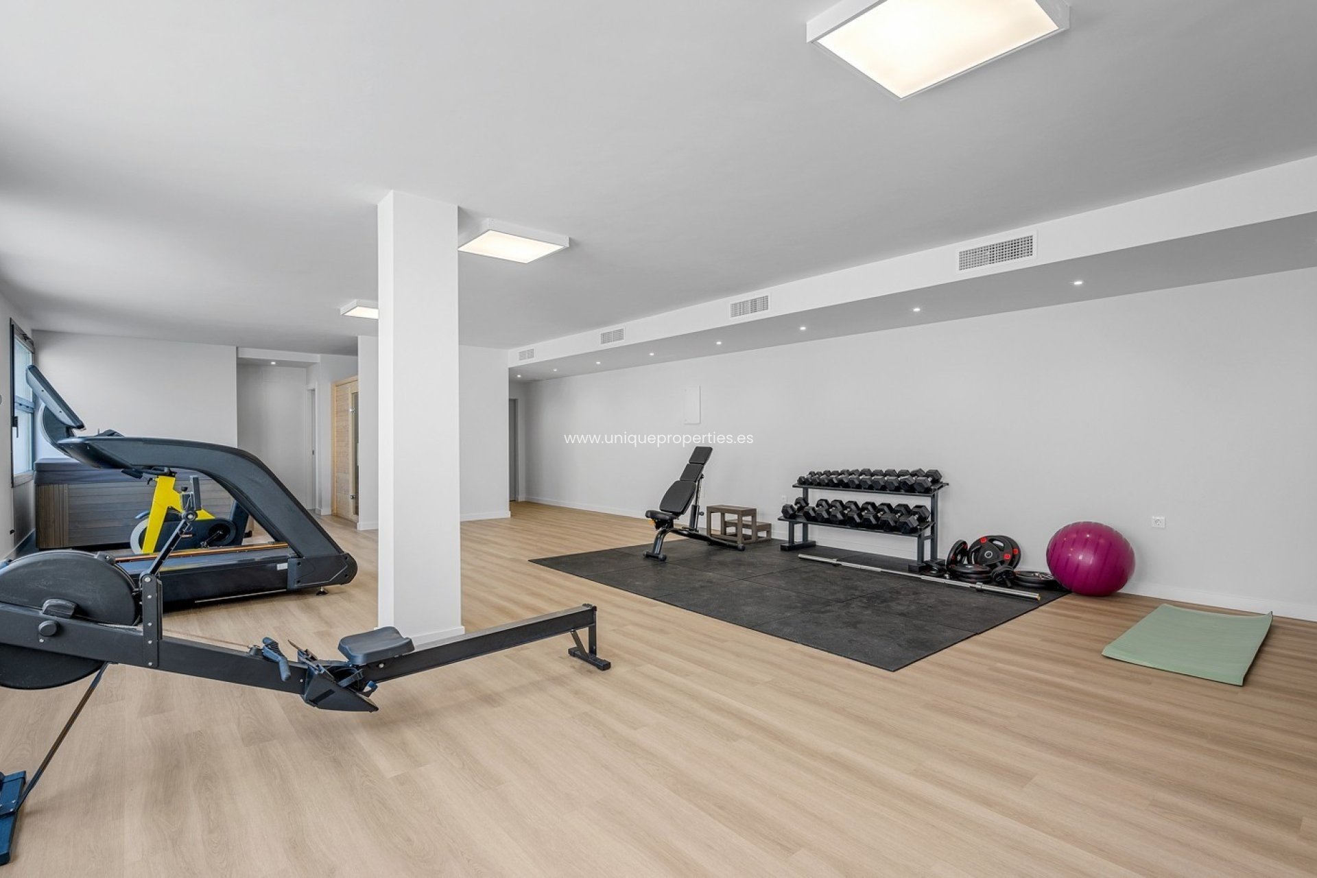 Herverkoop - Penthouse -
PLAYA FLAMENCA