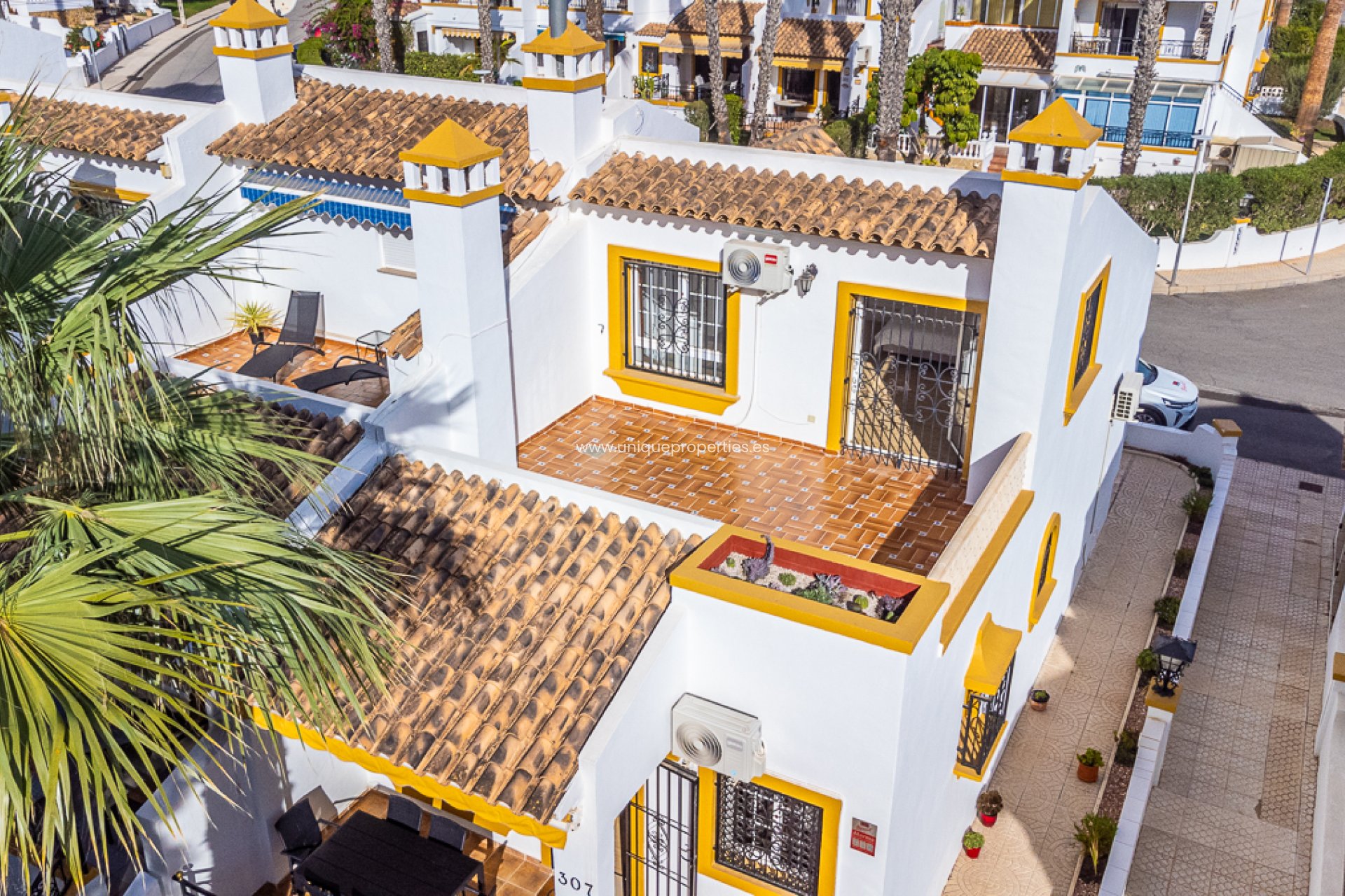 Herverkoop - Semi-Detached -
Orihuela Costa - Villa Martin