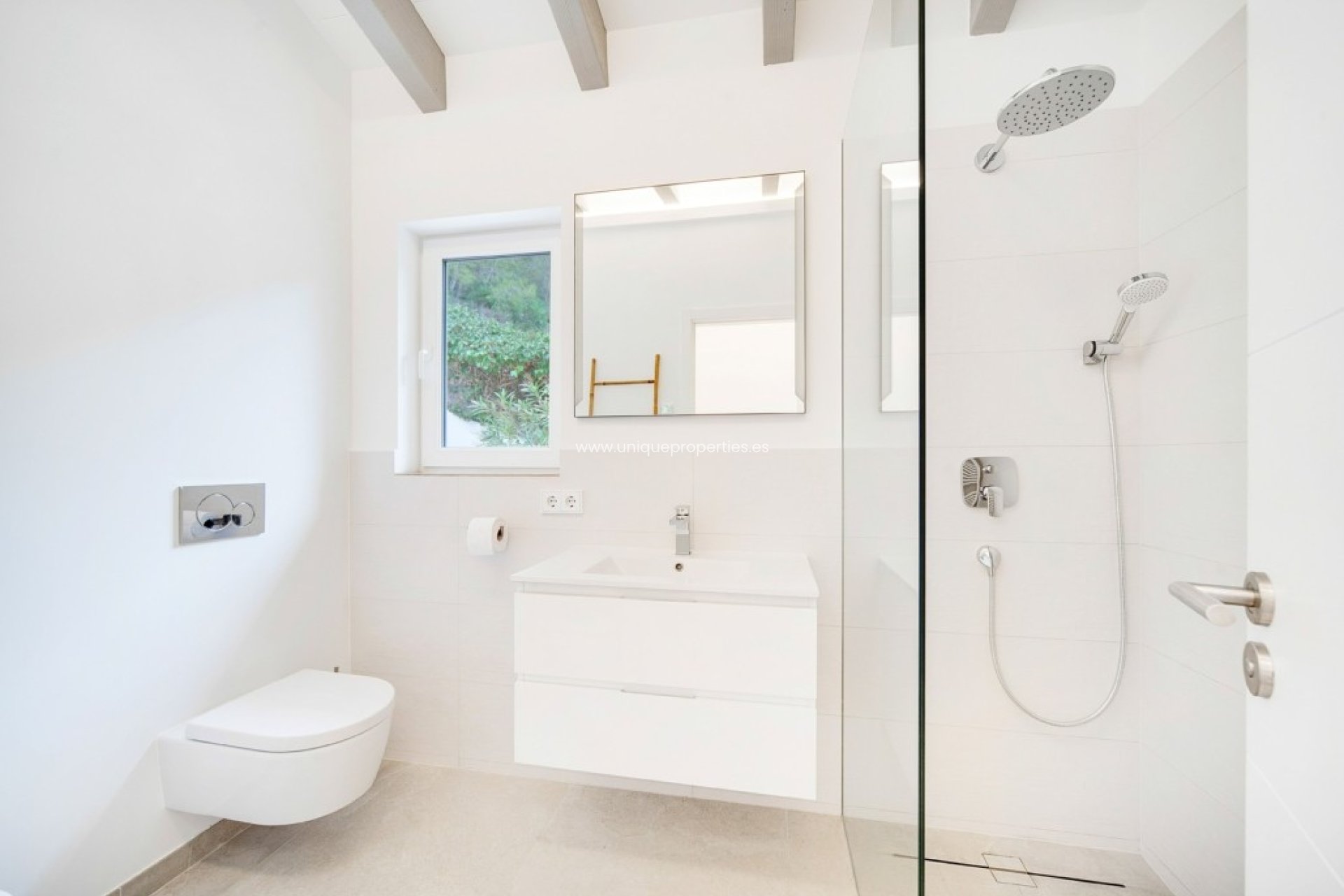 Herverkoop - Vila -
Palma - SON VIDA