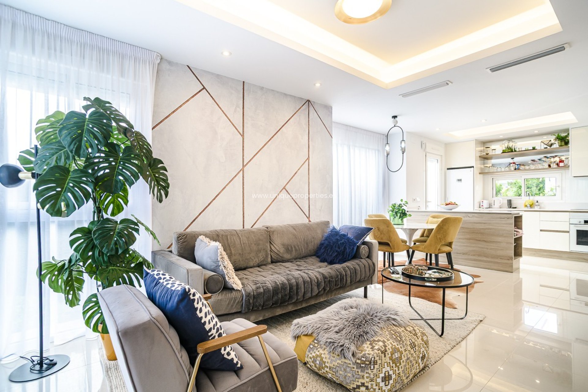 Herverkoop - Villa -
CIUDAD QUESADA