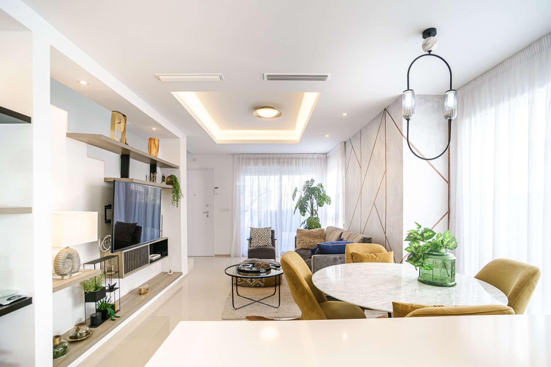 Herverkoop - Villa -
CIUDAD QUESADA