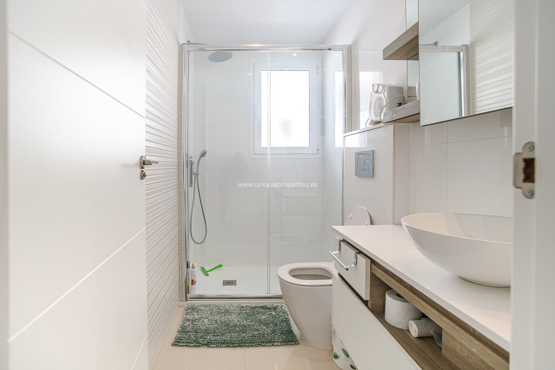 Herverkoop - Villa -
CIUDAD QUESADA