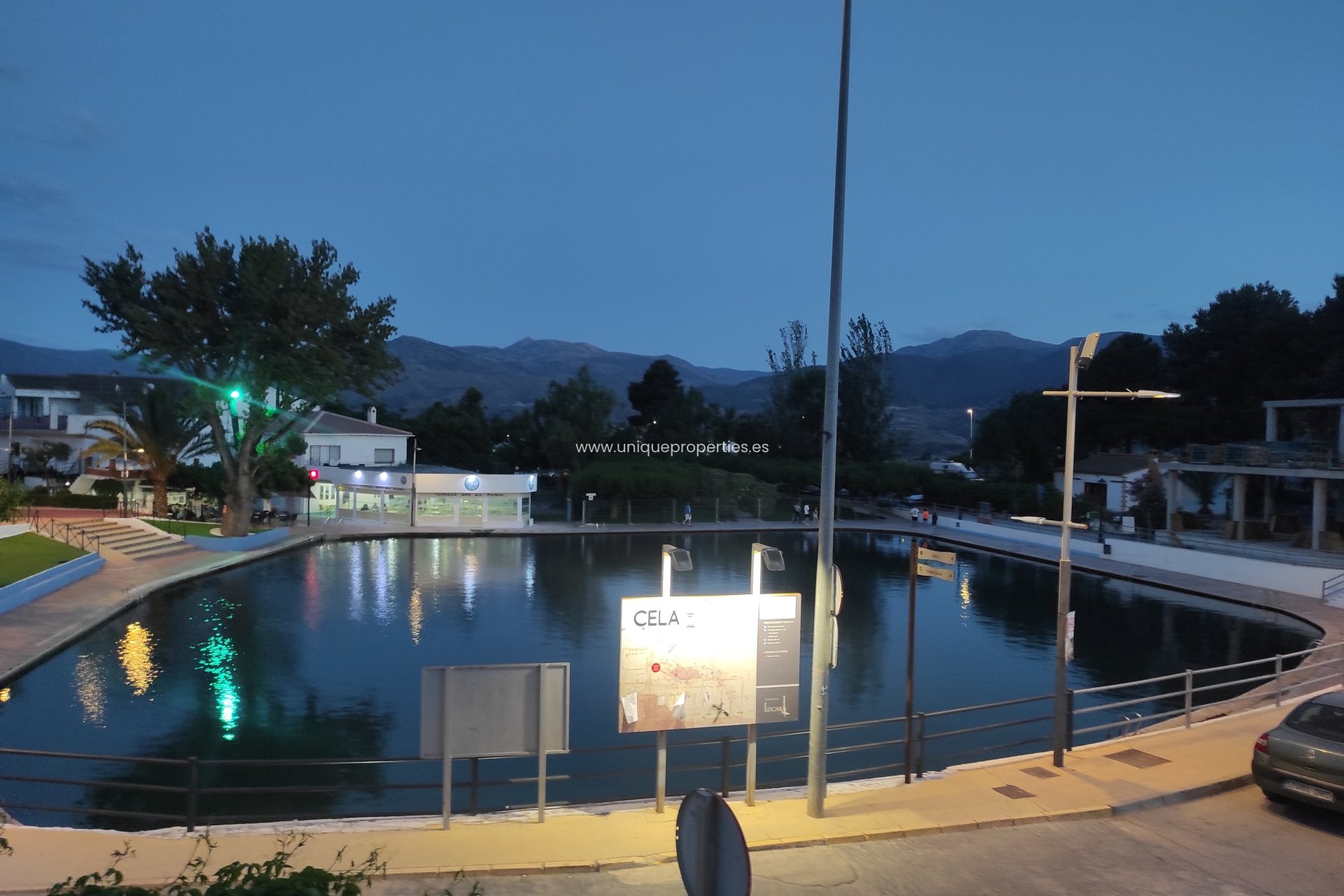 Herverkoop - Villa -
Lucar