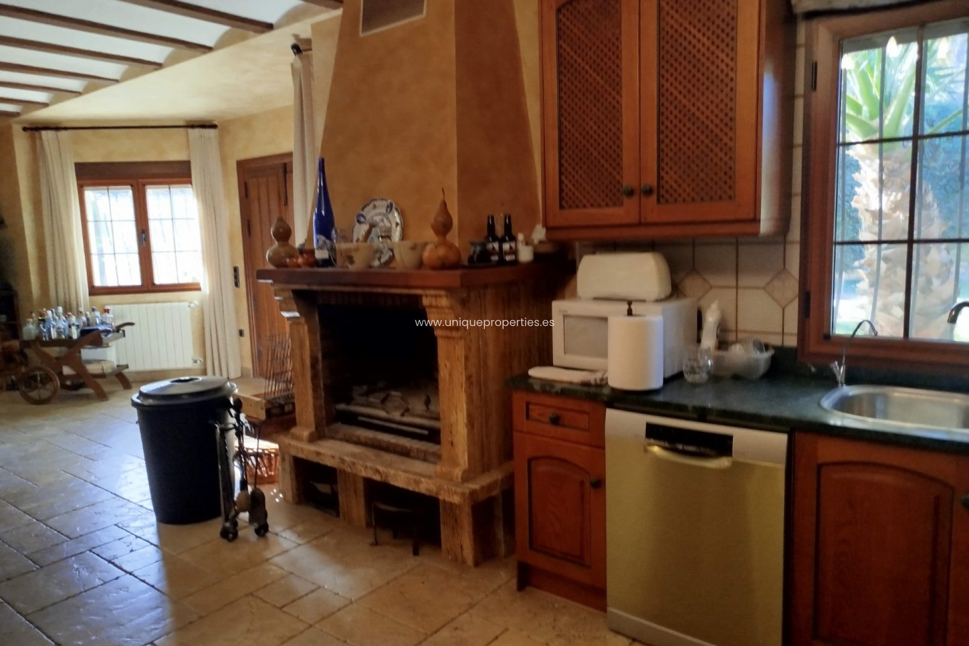 Herverkoop - Villa -
Macael