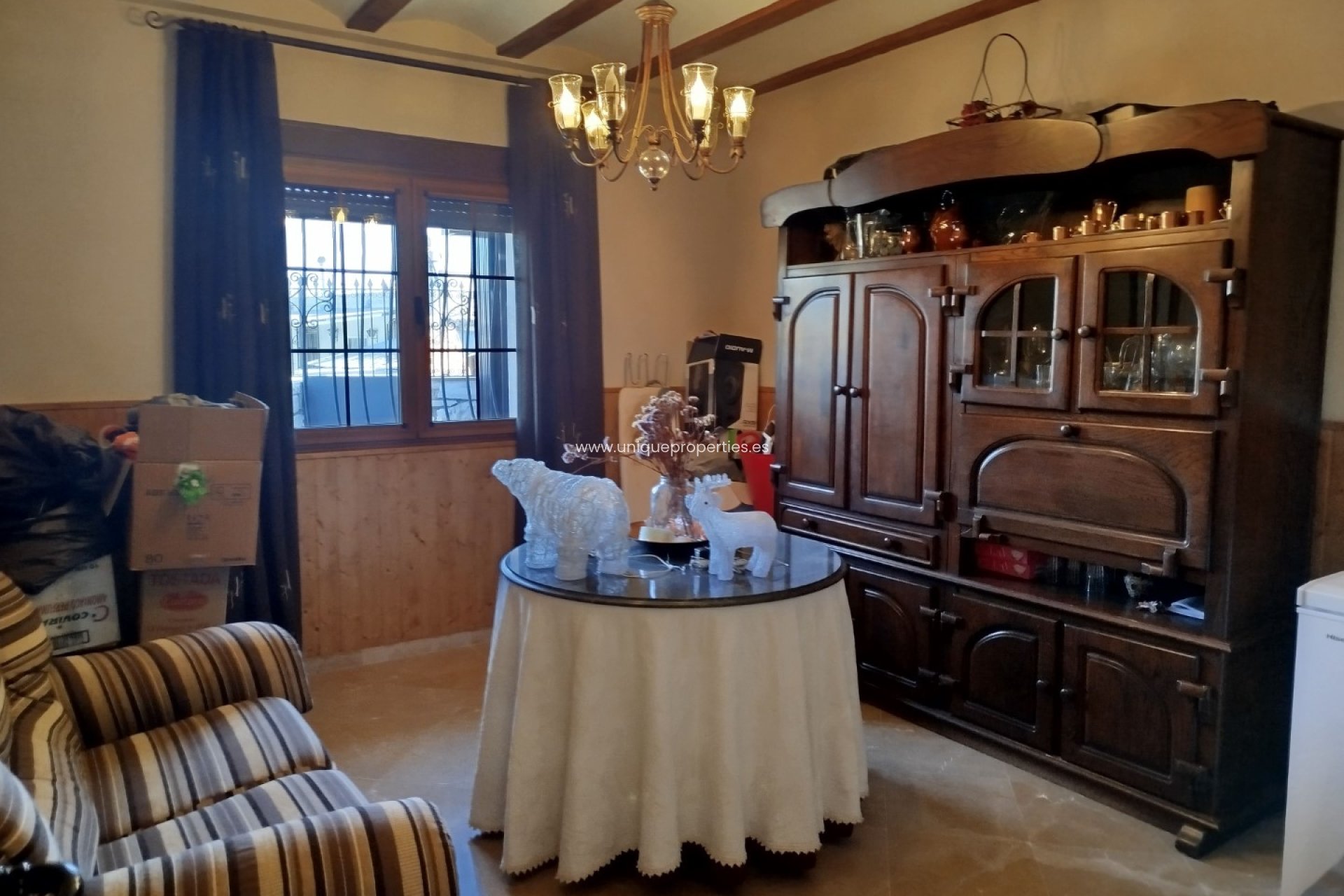 Herverkoop - Villa -
Macael