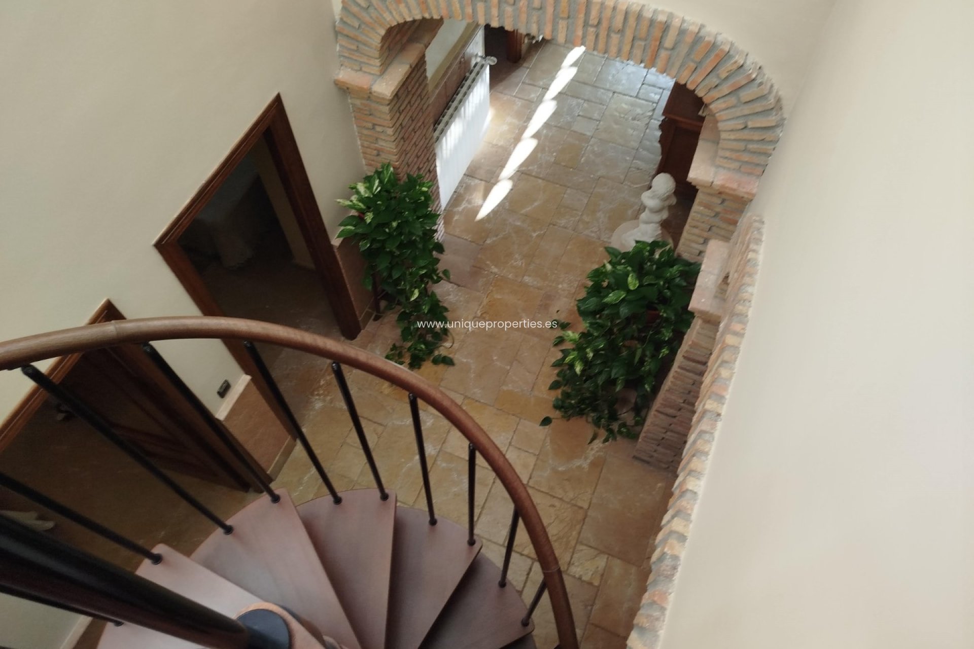 Herverkoop - Villa -
Macael