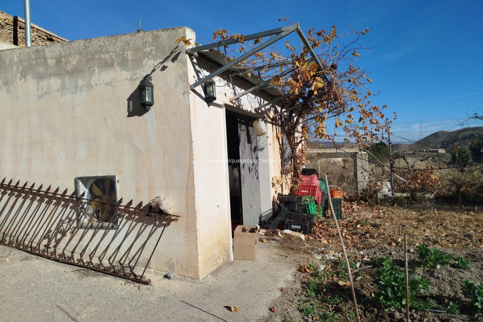 Herverkoop - Villa -
Macael