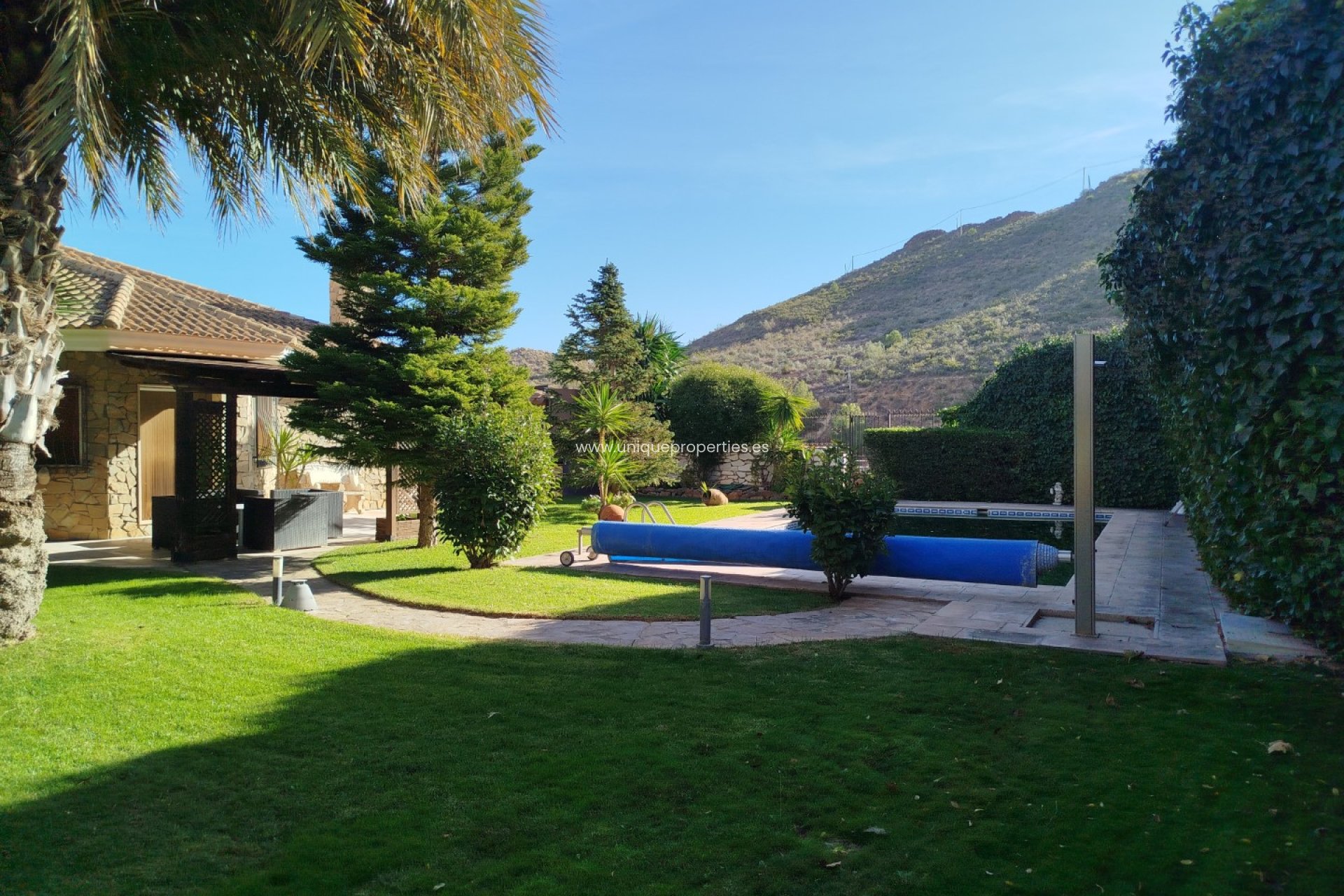 Herverkoop - Villa -
Macael